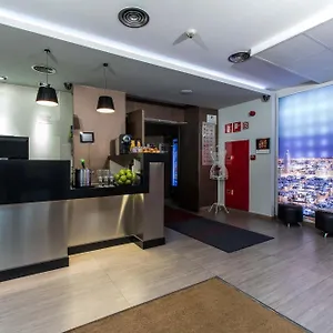 Leonardo Boutique Sagrada Familia Hiszpania
